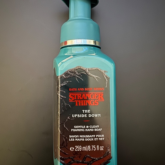 Strangers Things Handsoap Foam x 2 - Picture 2 of 2